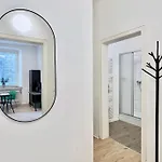 Διαμέρισμα Bege Deskside *