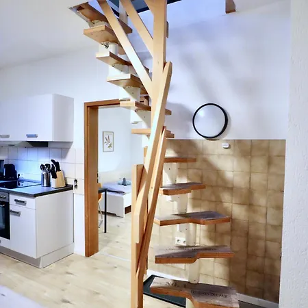 Bege Deskside Appartement