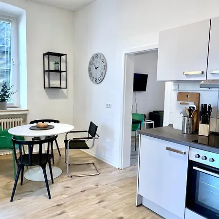 Appartement Bege Deskside