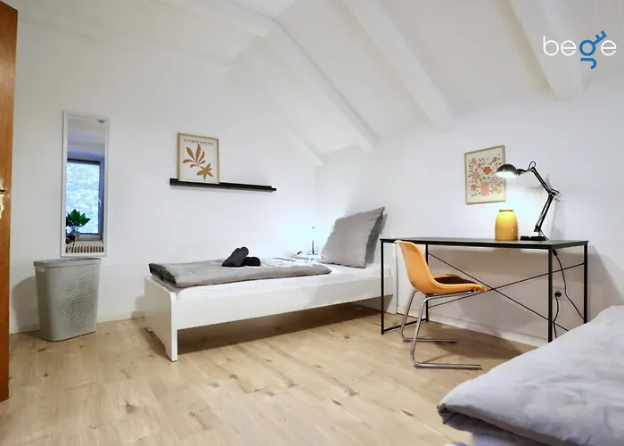 Lejlighed Bege Deskside *