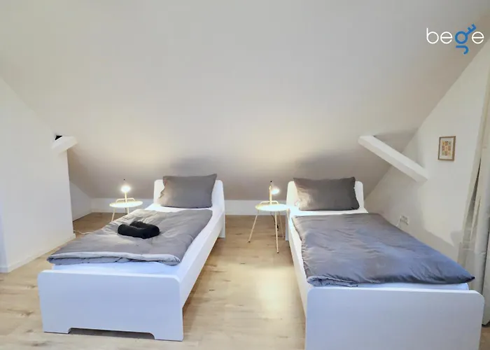 Lejlighed Bege Deskside *